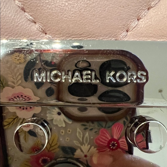 Michael Kors Sloan Small Quilted Messenger Leather Cross Body Ballet - Picture 3 of 16